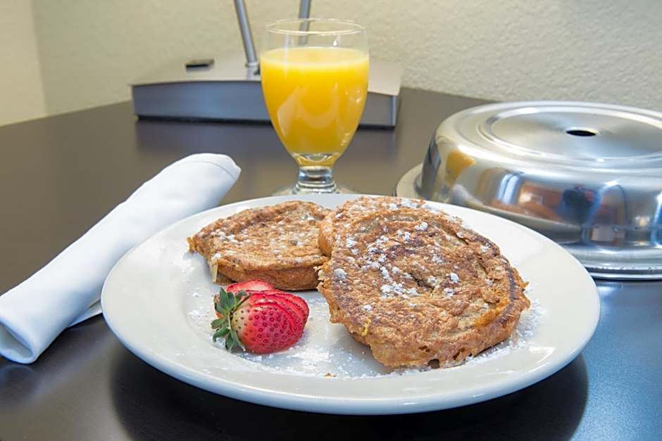 Holiday Inn Bismarck By IHG