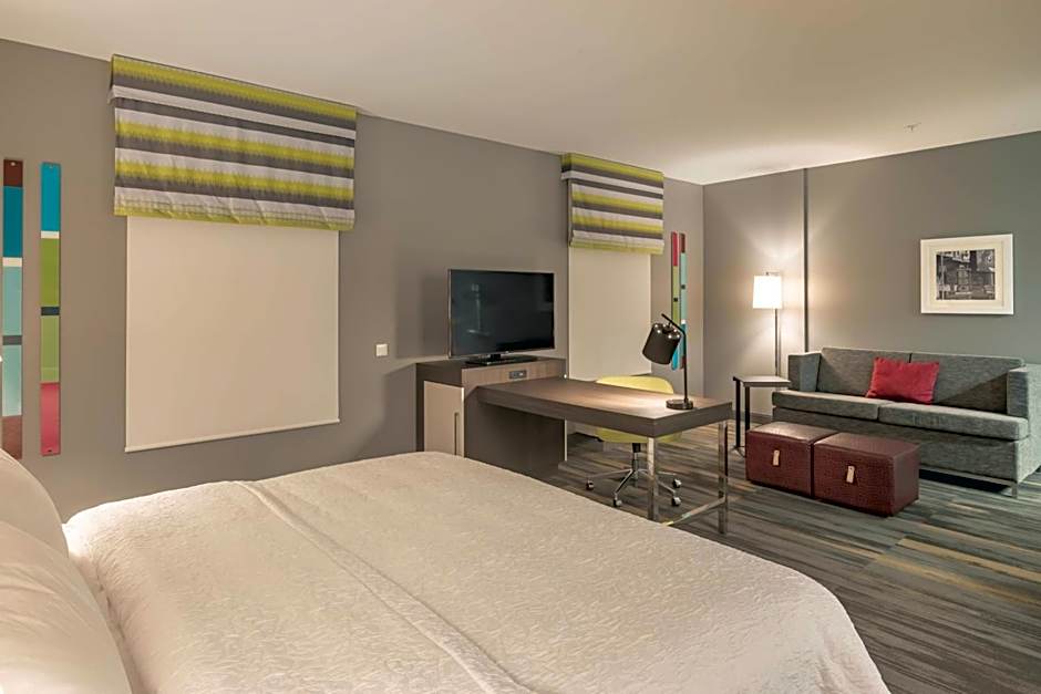 Hampton Inn By Hilton and Suites Dallas/Plano Central