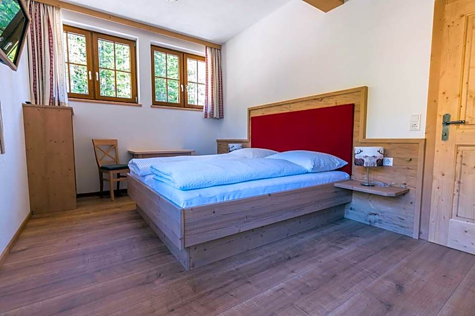 d'Genussalm by Alpine Genusswelten