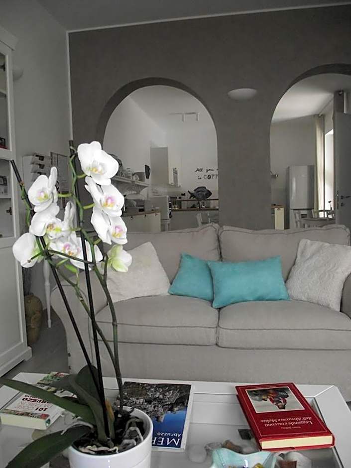 Mediterranea Sea House