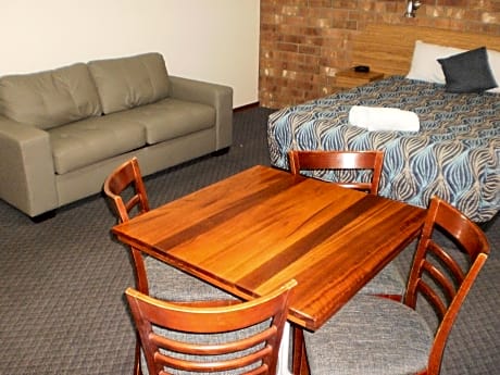 Standard Family Room