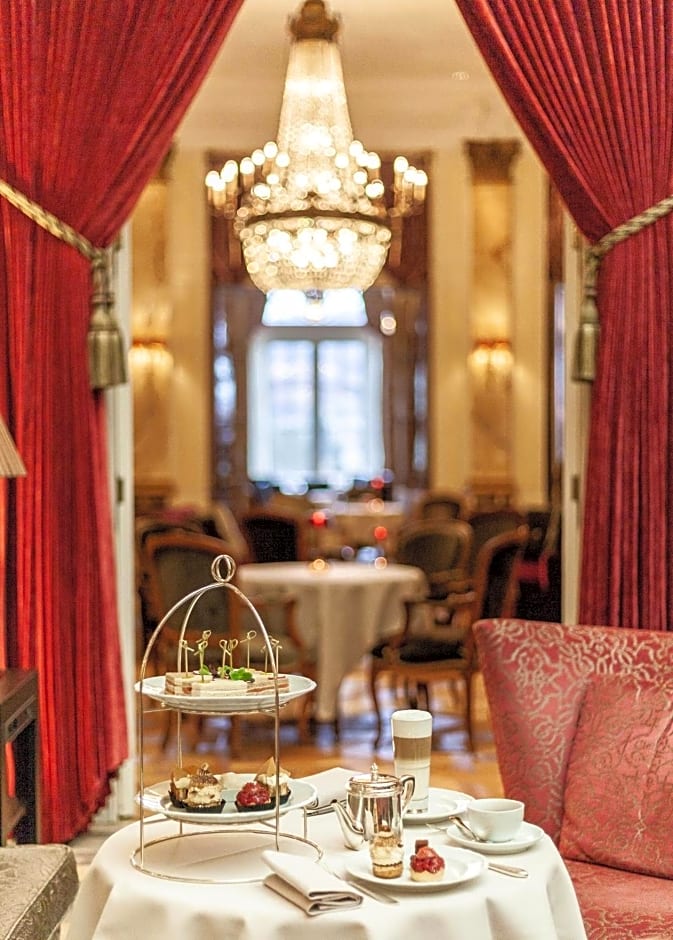 Hotel Bellevue Palace Bern