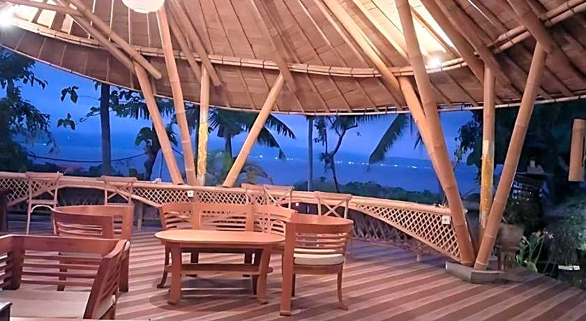 Tinggian Hill Retreat