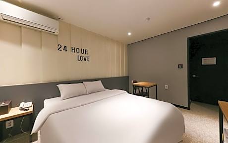 Daejeon Daesa Hotel Bus