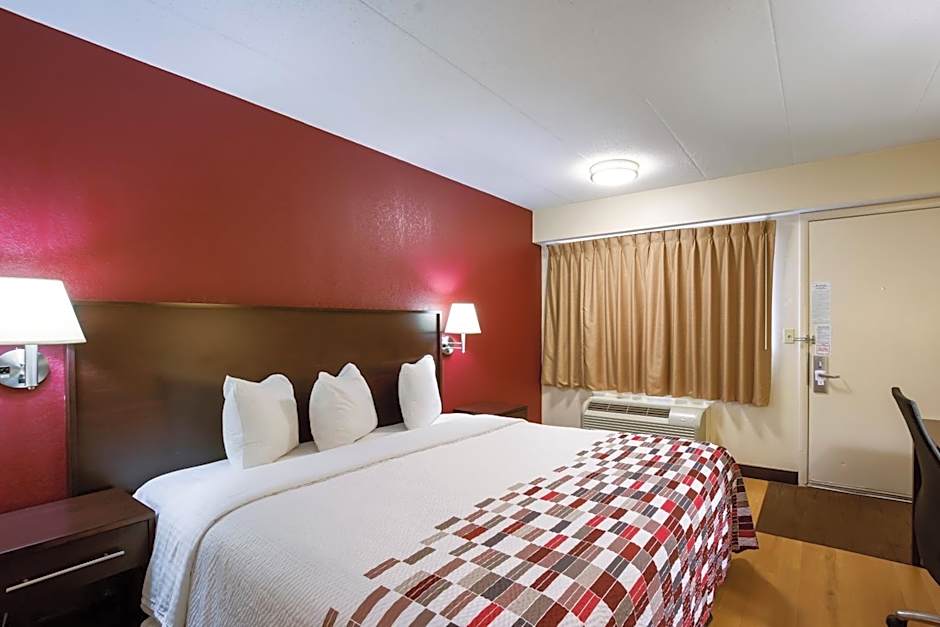Red Roof Inn Grand Rapids Airport