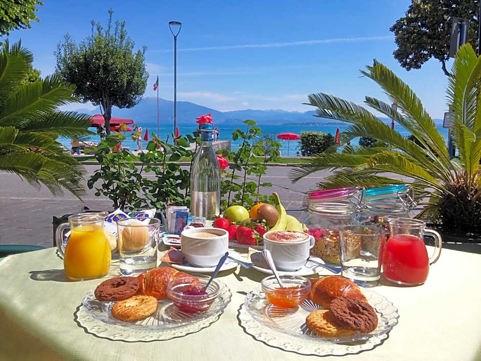 Hotel Riviera