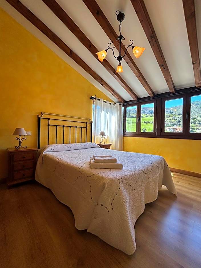 Apartamentos La Montaña