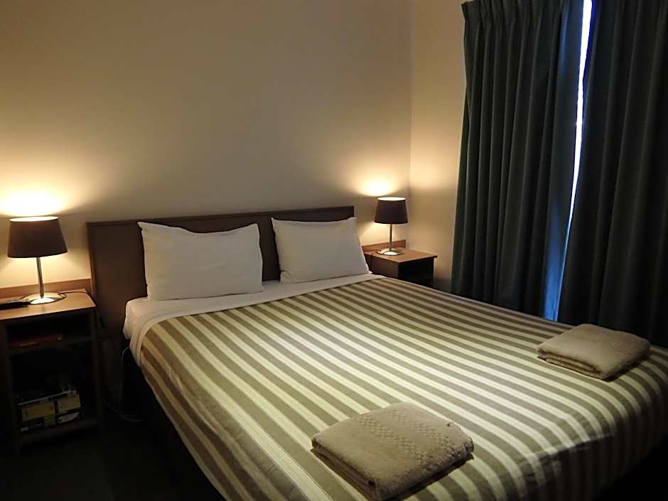 Werribee Motel and Apartments