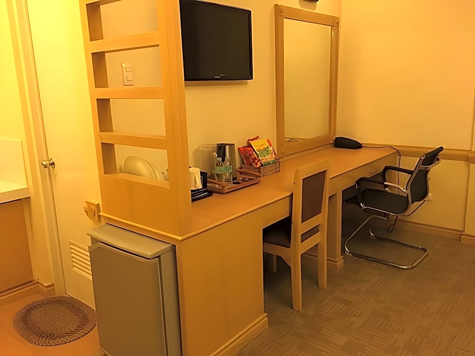 Phela Grande Residences