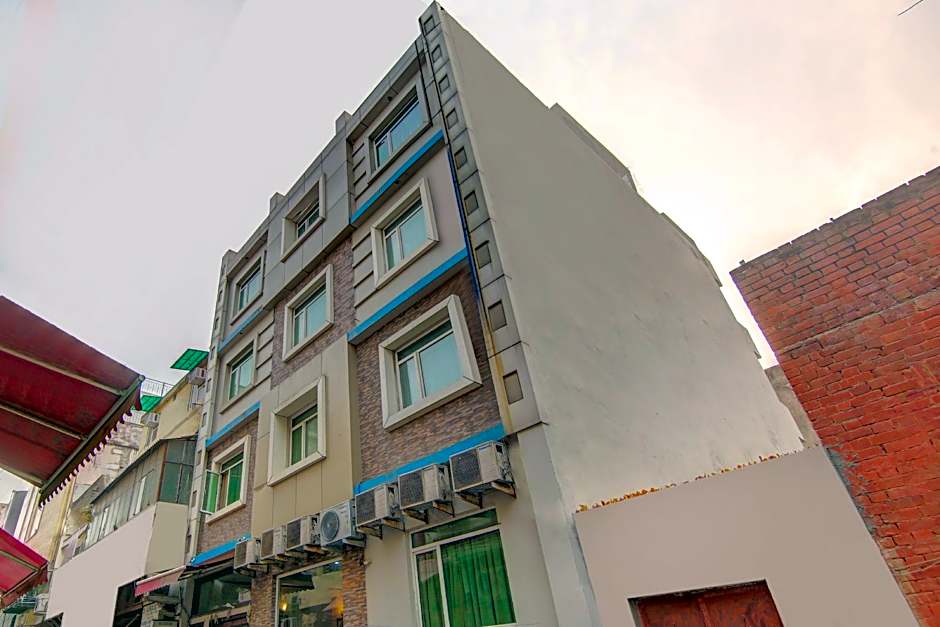 Treebo Rockwell Plaza