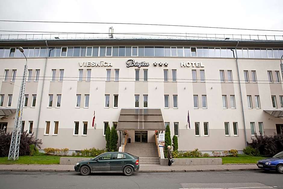 Kolonna Hotel Brigita