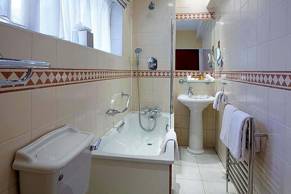 Sir Christopher Wren Hotel & Spa