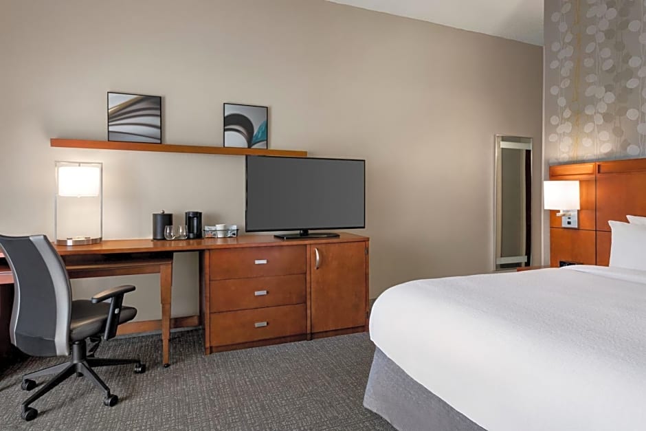 Courtyard by Marriott Tupelo