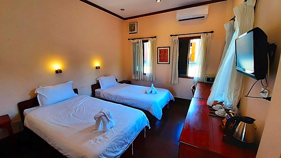 Pakhongthong Villa Saynamkhan Vat Nong