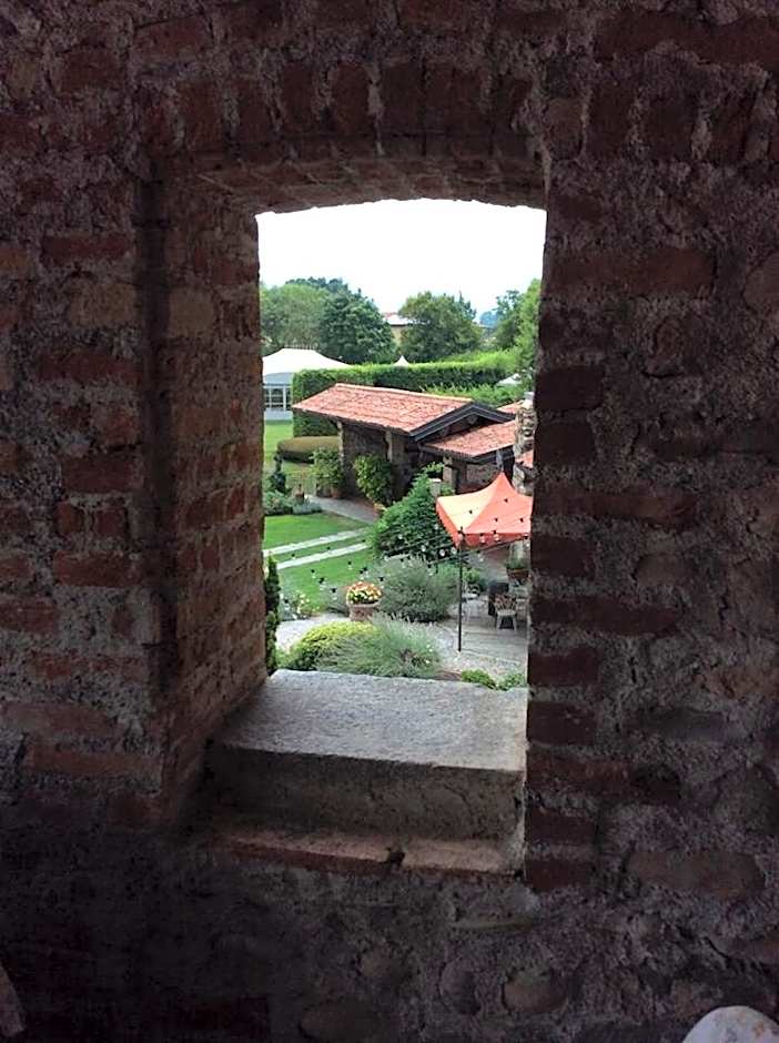 Castello di Cernusco Lombardone
