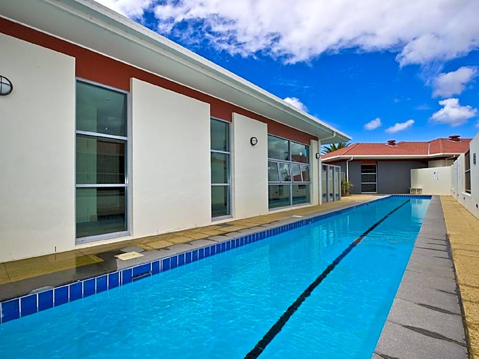 Oaks Pacific Blue 516 private pool aircon WI-FI