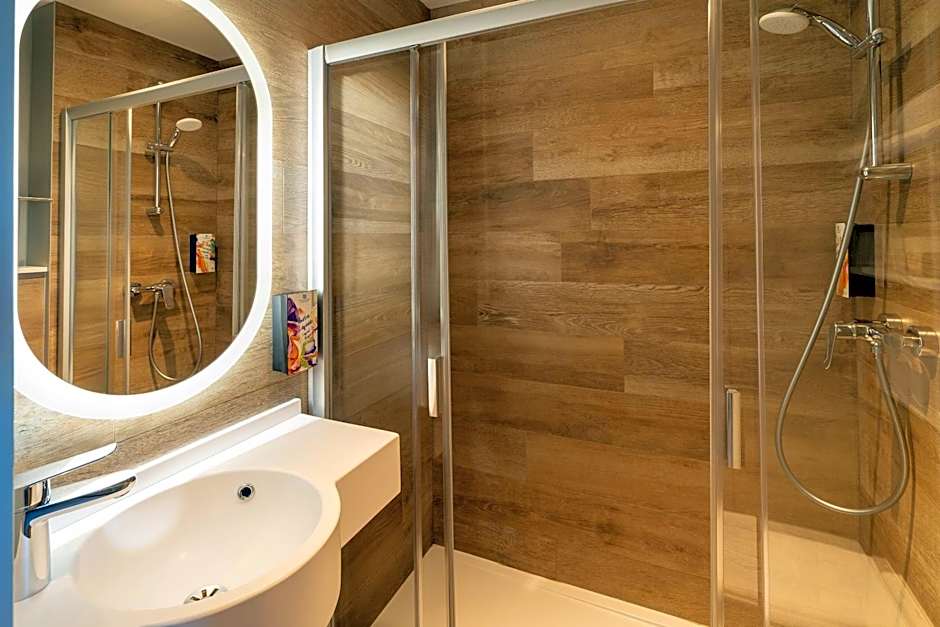 Sure Hotel by Best Western Dole