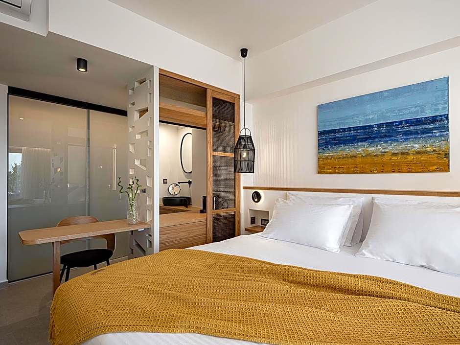 Calla Luxury Seafront Suites