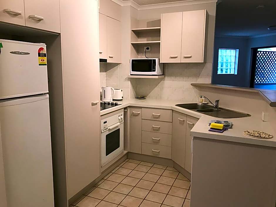 Spring Hill Gardens Apartments