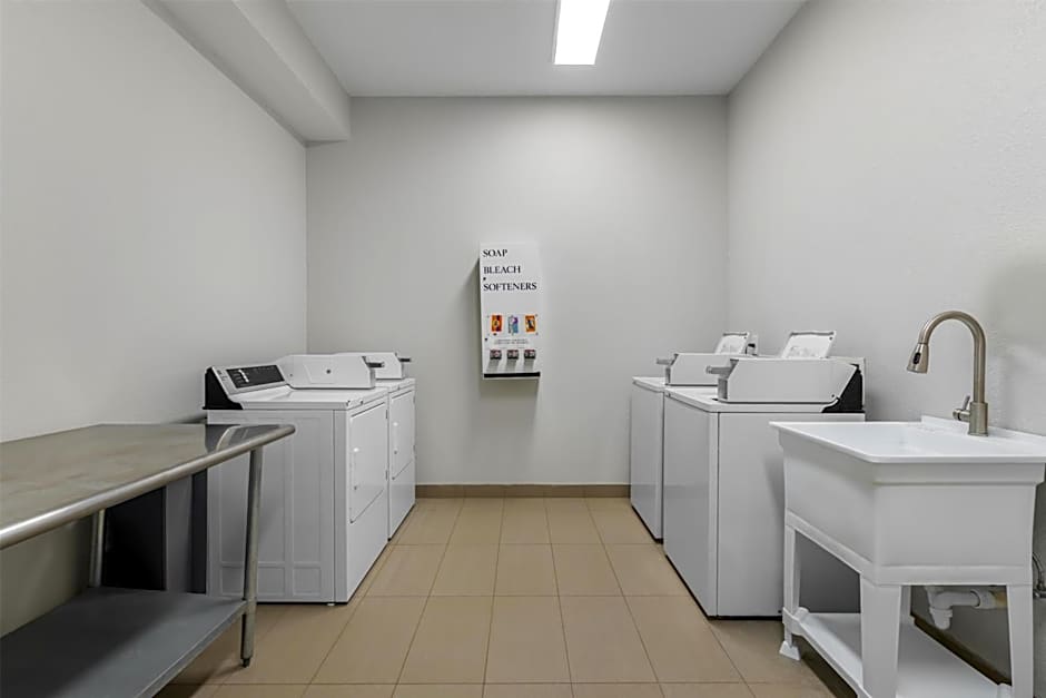 Best Western Plus Washington Hotel