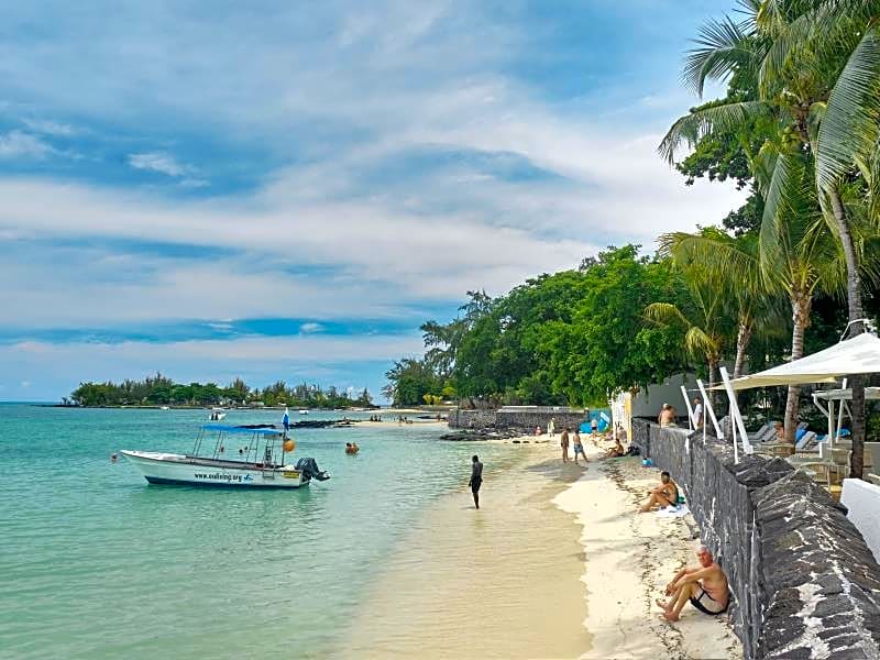 Le Beachclub Serviced Apartments And Villas