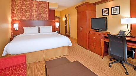 King Room with Sofa Bed