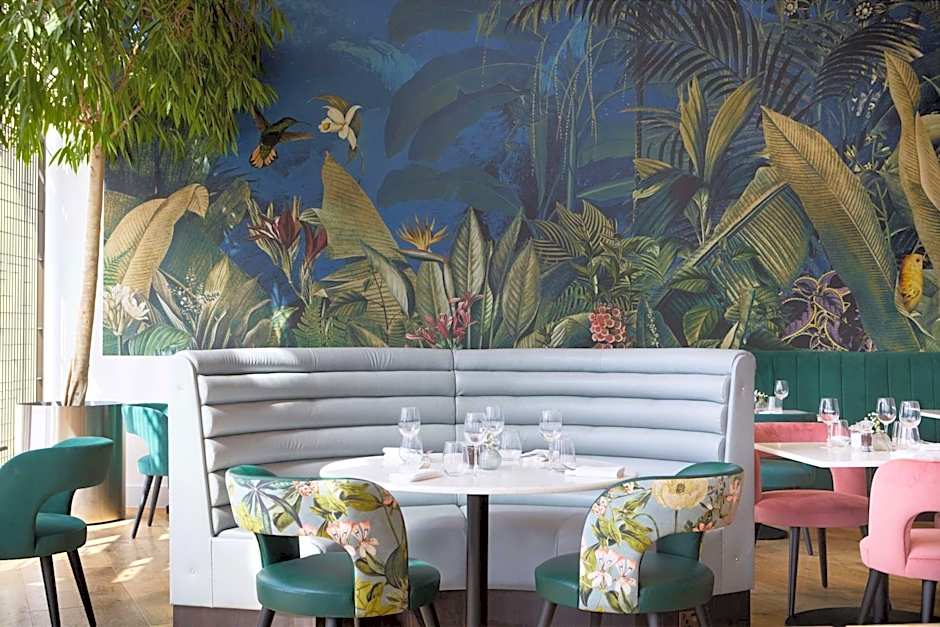 DoubleTree by Hilton Hotel London Excel