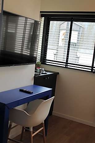 Ease Superior Room