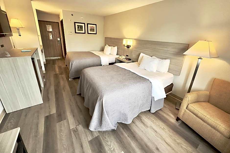 Quality Inn East Liverpool - Calcutta