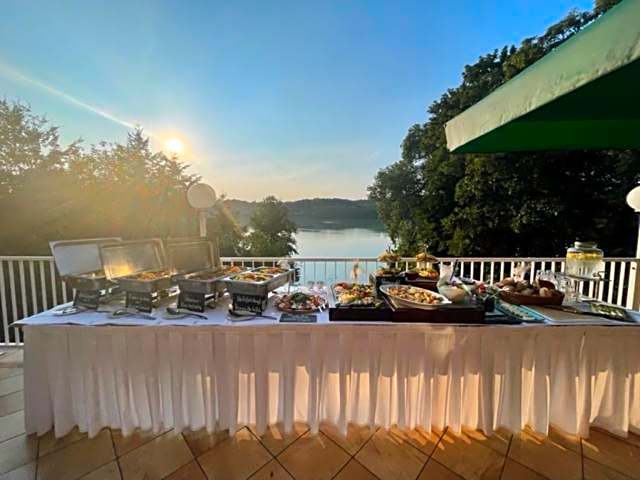 Strandhotel Vier Jahreszeiten Buckow