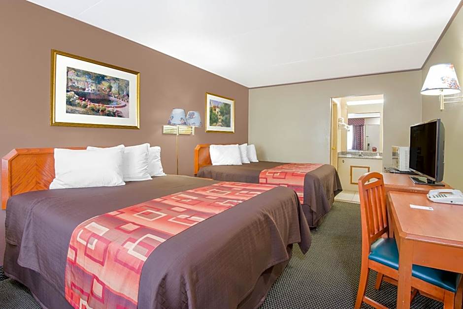 Travelodge by Wyndham Mansfield
