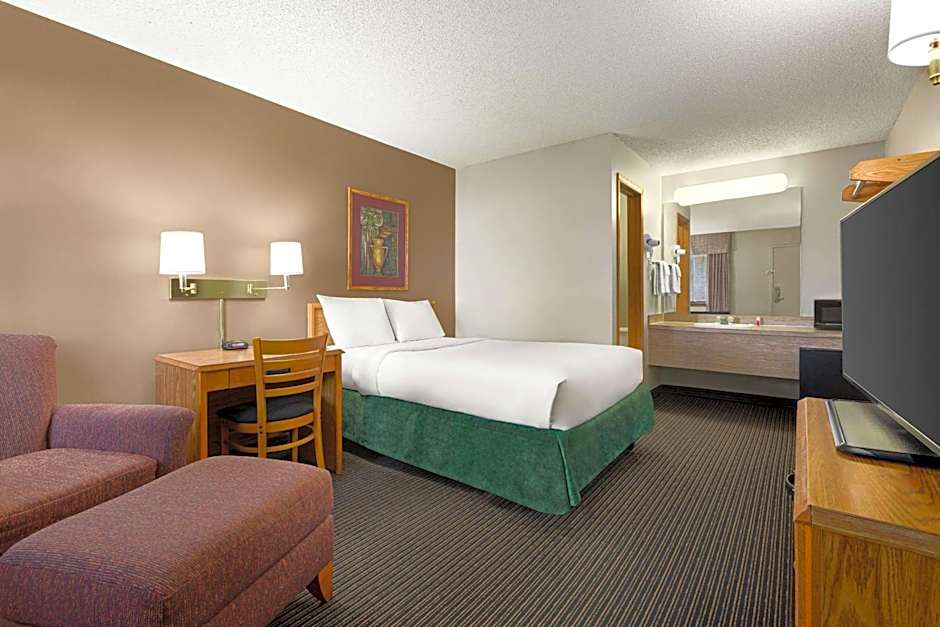 Travelodge by Wyndham Wellington