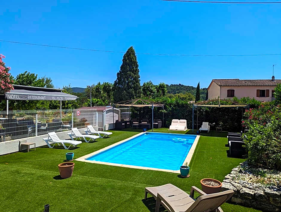 Hôtel Restaurant Le Clos Charmant