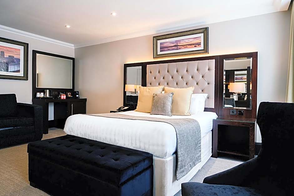 The County Hotel Newcastle