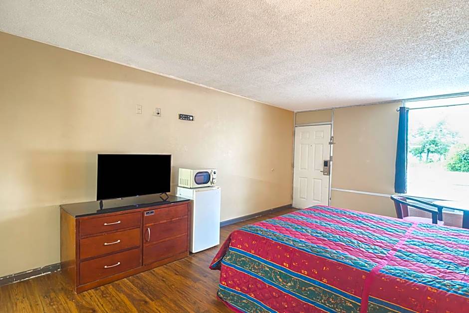 OYO Hotel Vienna I-75