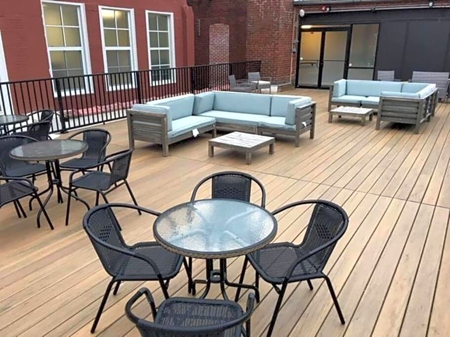 #2BR-1BA Loft Downtown KC in Historic Building