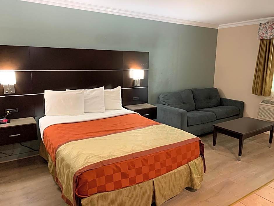 Olive Tree Inn & Suites