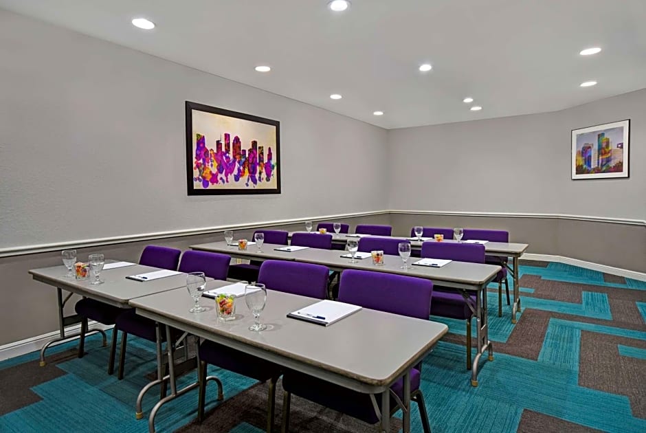 Baymont by Wyndham Houston/Westchase