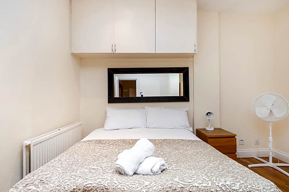 Hyde Park Rooms & Apartments