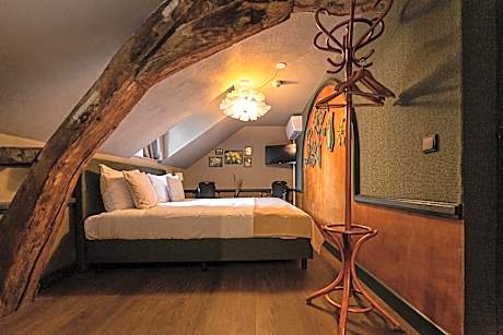 Economy Double or Twin Room