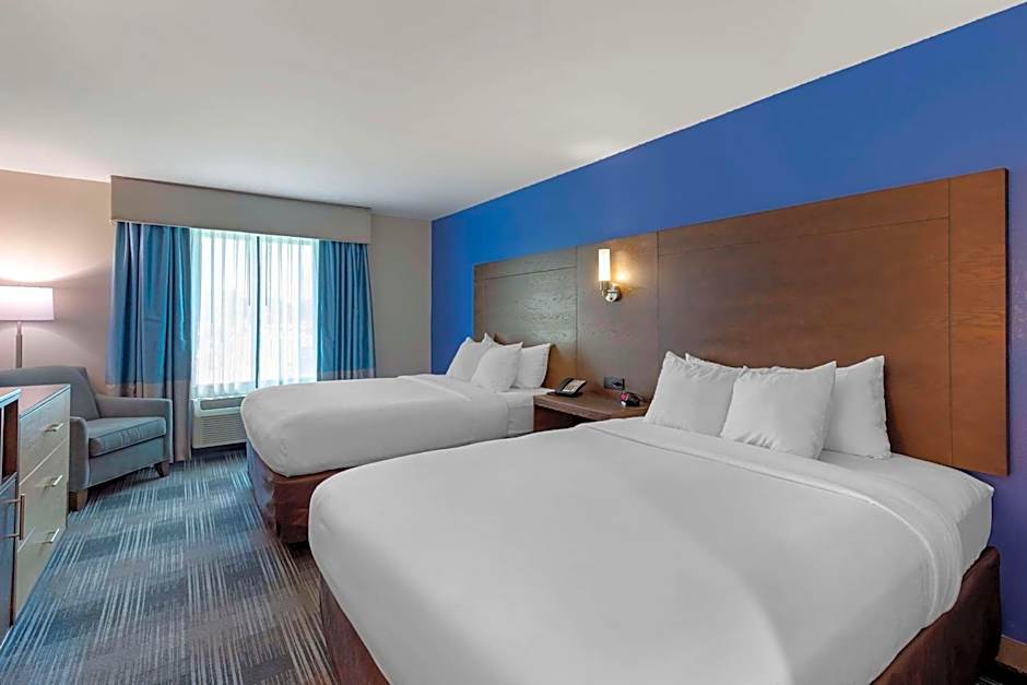 Comfort Inn & Suites
