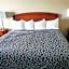Days Inn & Suites by Wyndham of Morris