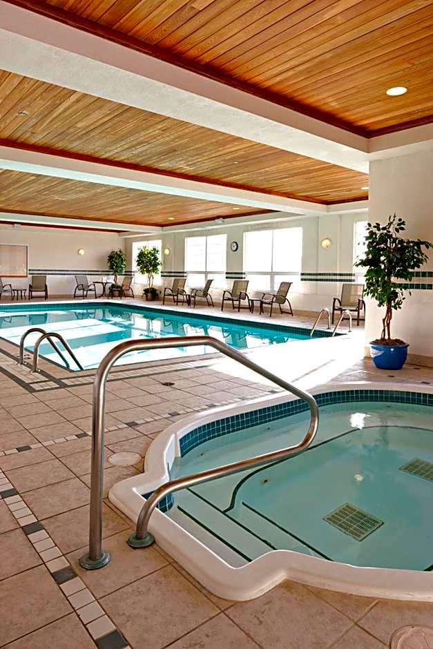 Country Inn & Suites by Radisson, Calgary-Airport, AB