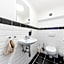 Adagio Downtown Rooms
