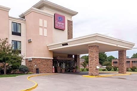 Comfort Suites Lincoln East