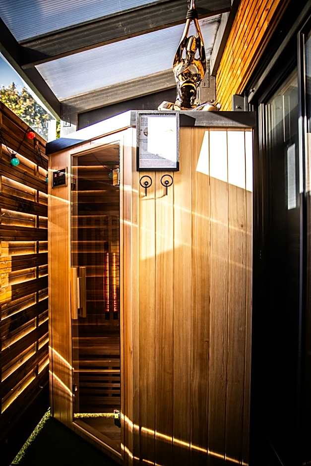 Loveroom Very Good Trip chambre avec jacuzzi privatif