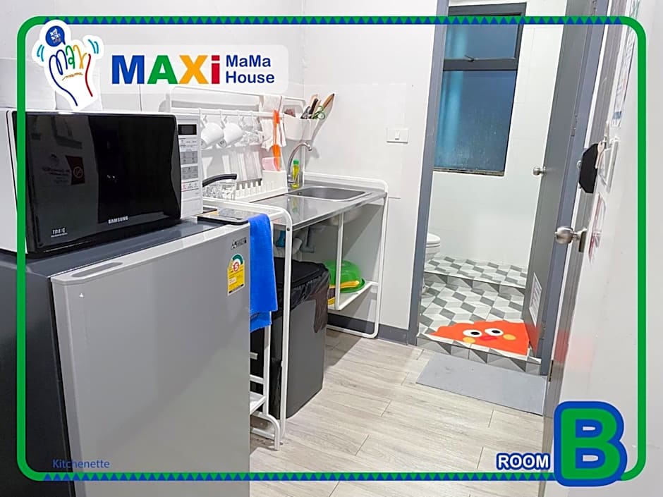 MAXi MaMa Room