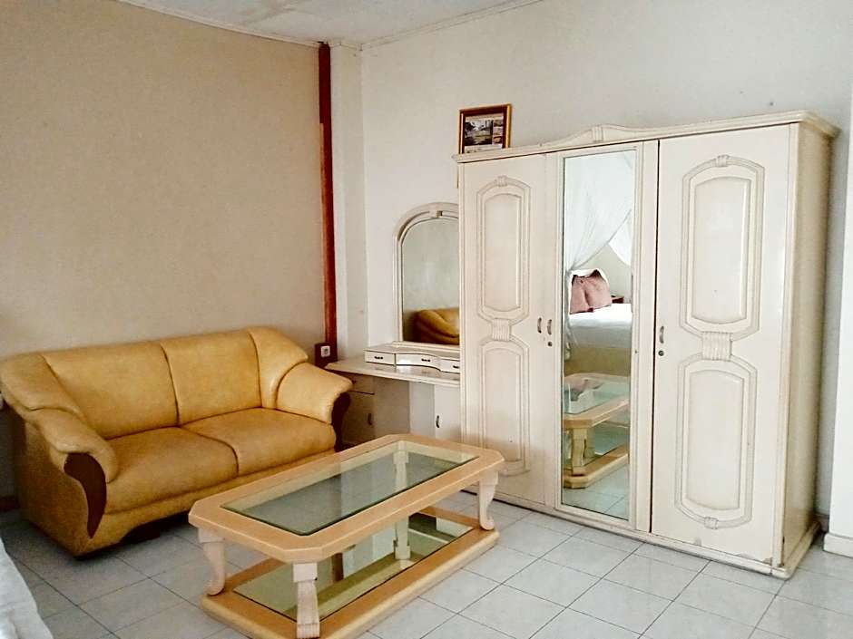 Yogyakarta Backpacker 1