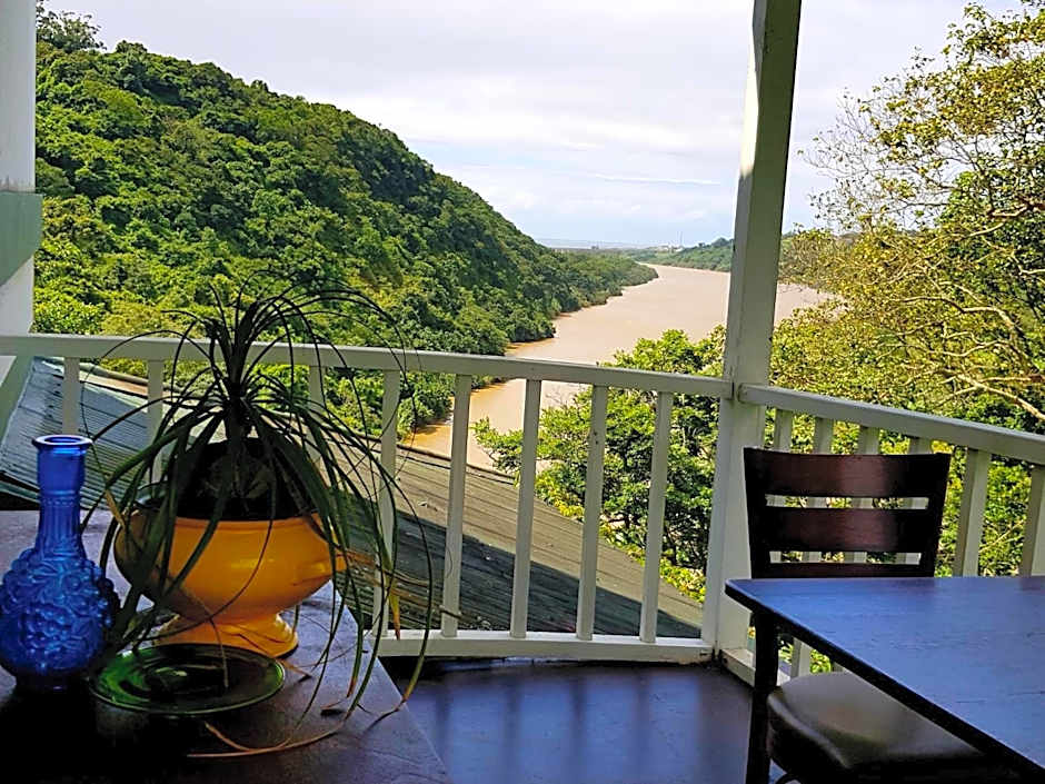 Royston Hall Historical Guesthouse