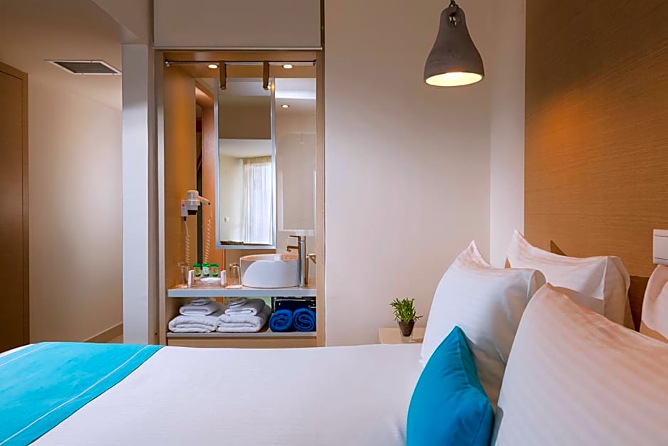 The Island Hotel - Adults Only -